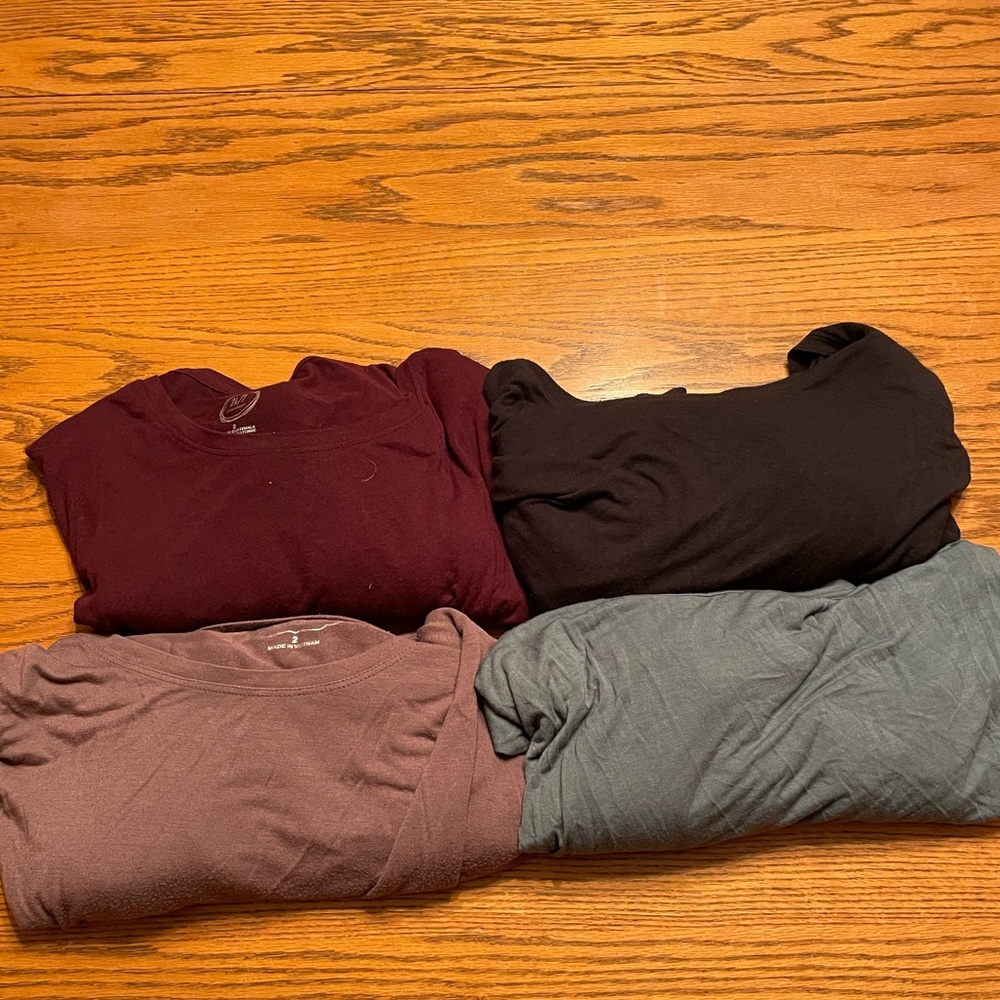 Maurices 24/7, long sleeve T-shirts size 2, 4 shirts in lot